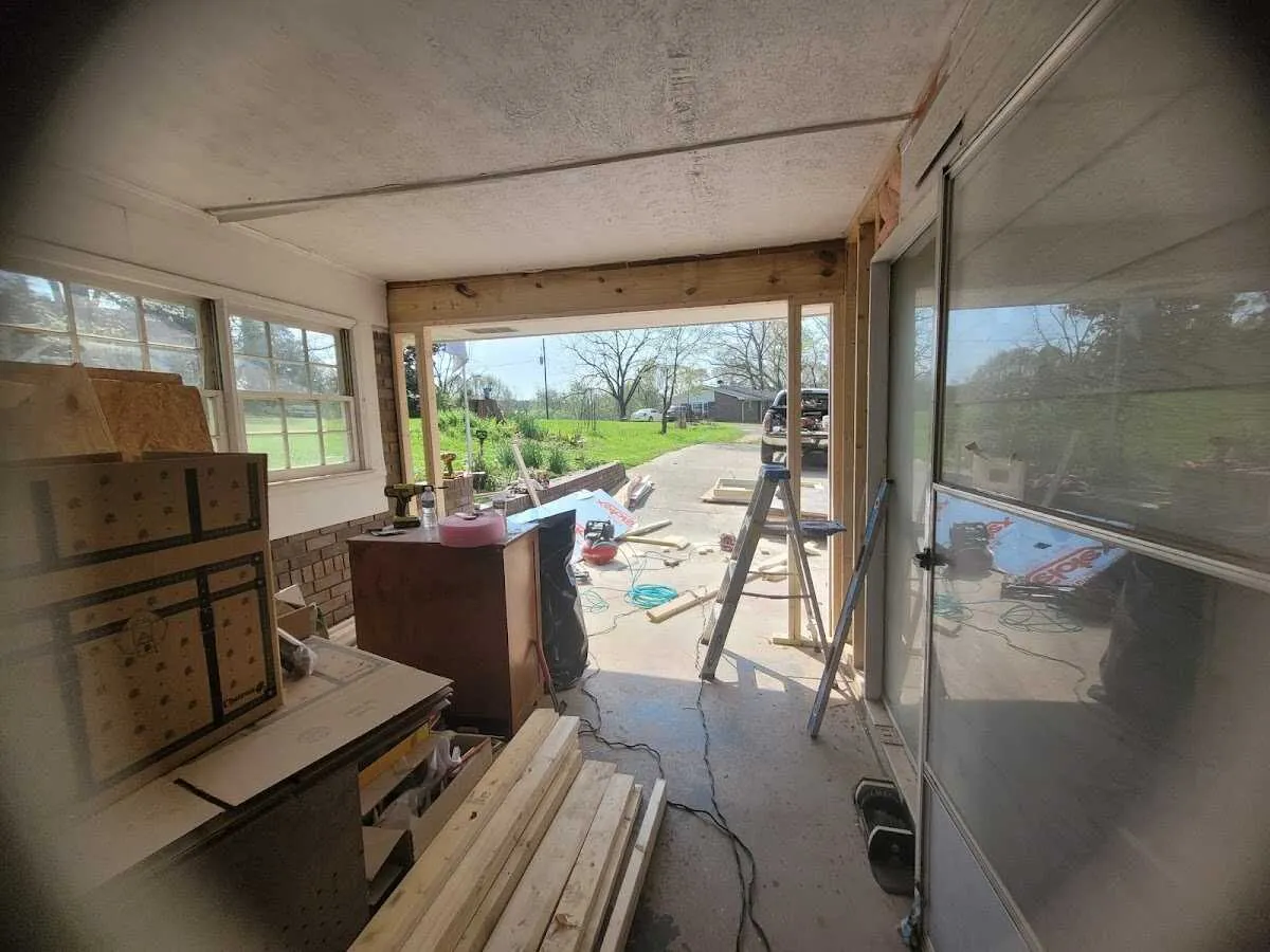 Air movers and dehumidifier for Drying & Dehumidification in London